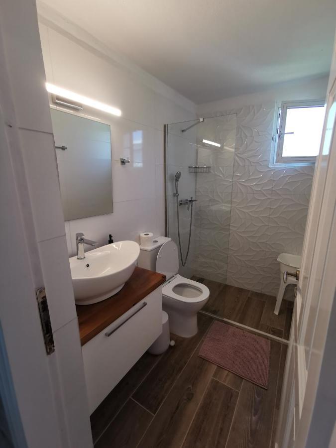 Sungate Villas Almiros Beach Eksteriør billede