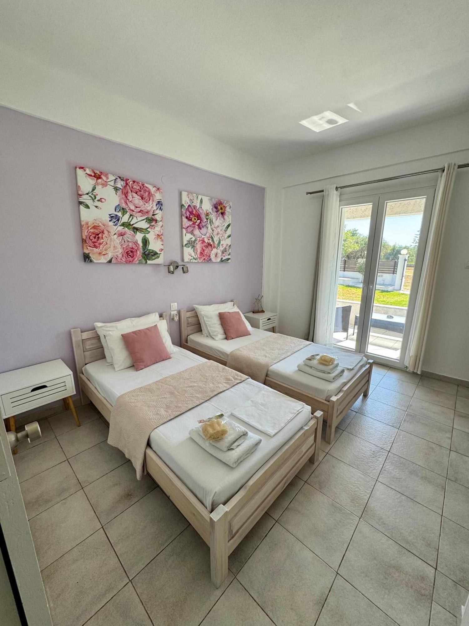 Sungate Villas Almiros Beach Eksteriør billede